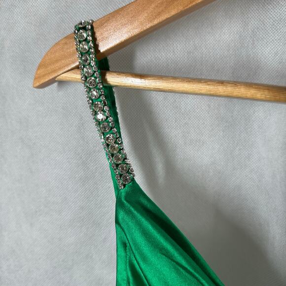 GENERATION LOVE Annie Silk Crystal Strap Cami Kelly Green Size XS - Picture 6 of 13